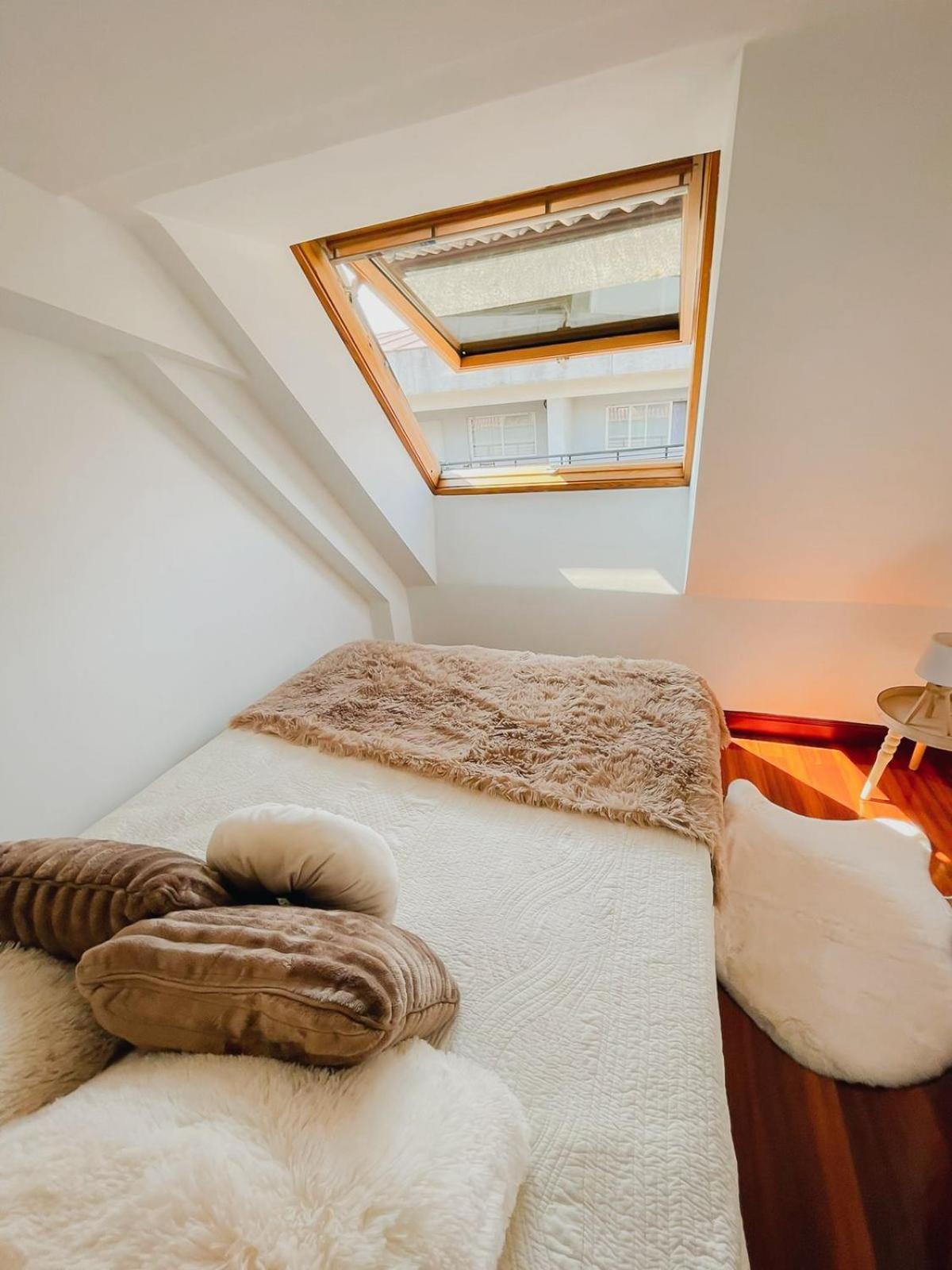 Apartamento Centro De Vigo, Garaje Y Vistas Ria Buitenkant foto