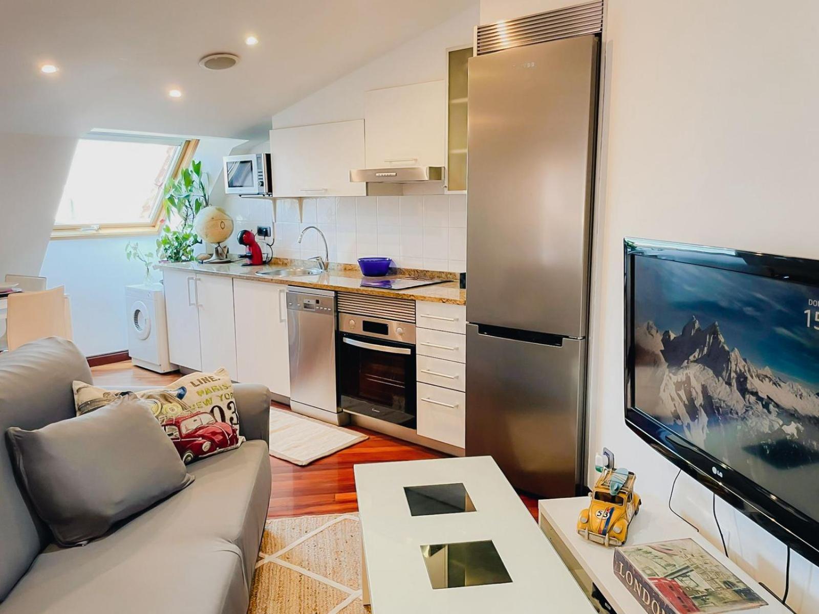 Apartamento Centro De Vigo, Garaje Y Vistas Ria Buitenkant foto